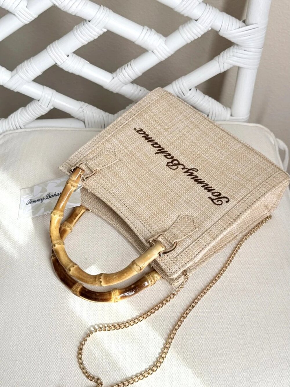 Tommy Bahama Natural Woven Straw Bag Crossbody Bamboo Handles Gold Chaiт NWT - Picture 3 of 16